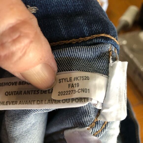 Madewell 10” High Rise Button Fly Skinny Crop Jeans - 26 - Picture 12 of 12